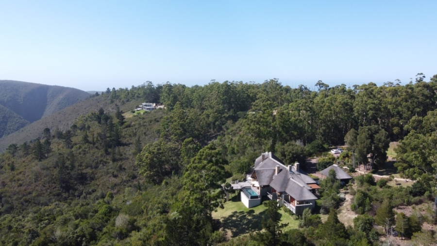 13 Bedroom Property for Sale in Keurbooms Western Cape